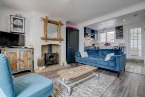 1 Old Chapel Cottages by Winterton Cottages